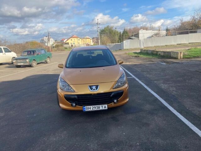 Бежевий Пежо 307, об'ємом двигуна 2 л та пробігом 215 тис. км за 4500 $, фото 5 на Automoto.ua