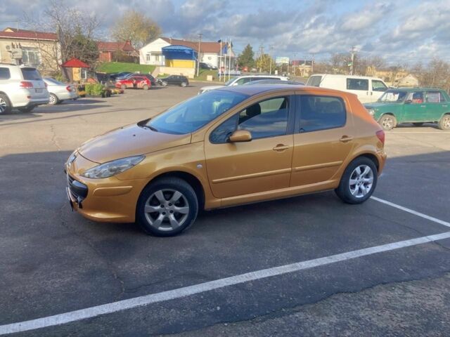 Бежевий Пежо 307, об'ємом двигуна 2 л та пробігом 215 тис. км за 4500 $, фото 4 на Automoto.ua