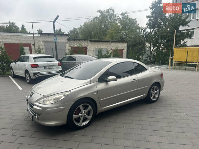 Бежевый Пежо 307, объемом двигателя 2 л и пробегом 299 тыс. км за 4990 $, фото 3 на Automoto.ua