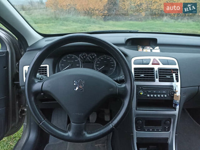 Бежевый Пежо 307, объемом двигателя 2 л и пробегом 86 тыс. км за 4850 $, фото 4 на Automoto.ua