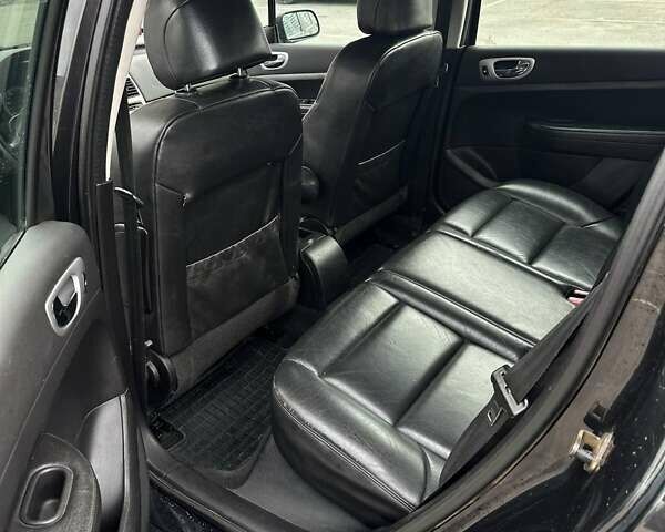 Черный Пежо 307, объемом двигателя 1.59 л и пробегом 280 тыс. км за 4100 $, фото 7 на Automoto.ua