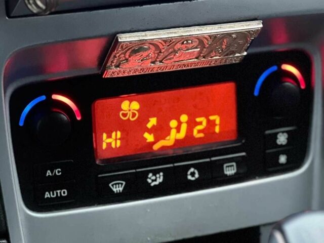 Чорний Пежо 307, об'ємом двигуна 1.6 л та пробігом 310 тис. км за 5300 $, фото 11 на Automoto.ua