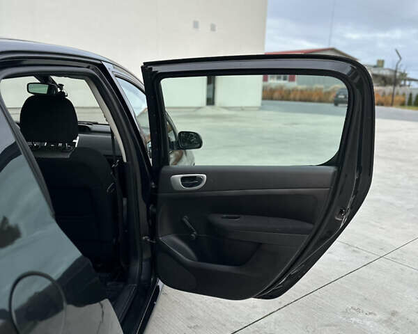 Пежо 307 2007 в Луцке на Automoto.ua Черный Пежо 307, объемом двигателя 1.6 л и пробегом 223 тыс. км за 4900 $, фото 18 на Automoto.ua