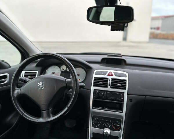 Пежо 307 2007 в Луцке на Automoto.ua Черный Пежо 307, объемом двигателя 1.6 л и пробегом 223 тыс. км за 4900 $, фото 14 на Automoto.ua