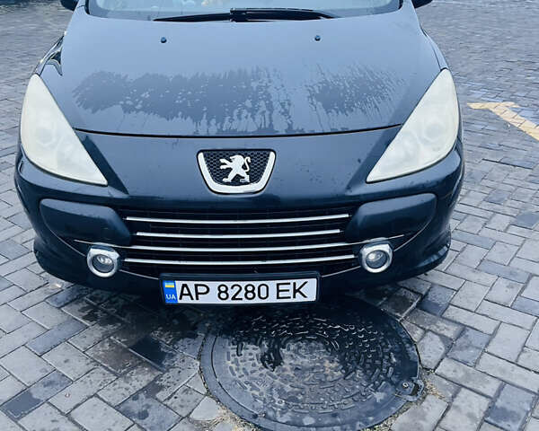 Черный Пежо 307, объемом двигателя 2 л и пробегом 219 тыс. км за 3600 $, фото 1 на Automoto.ua