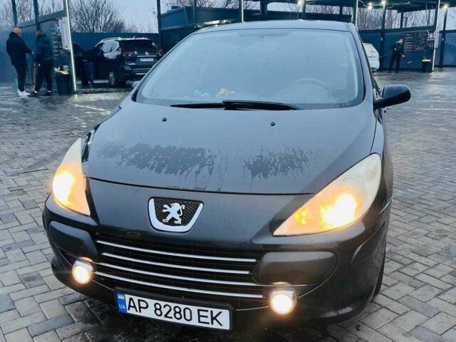 Чорний Пежо 307, об'ємом двигуна 2 л та пробігом 219 тис. км за 3600 $, фото 2 на Automoto.ua