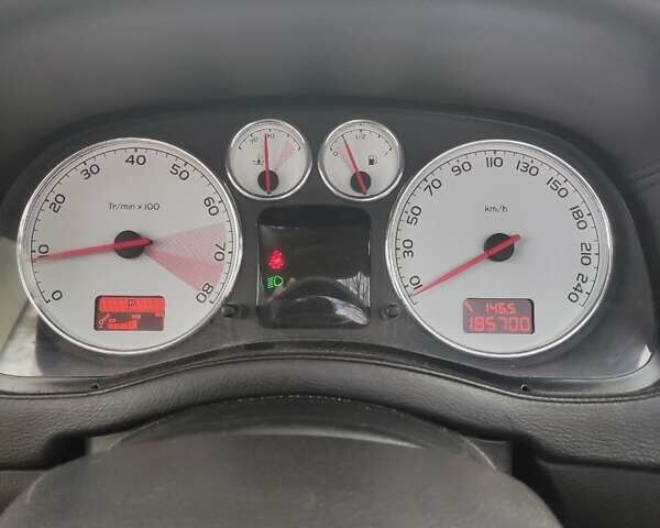 Черный Пежо 307, объемом двигателя 2 л и пробегом 185 тыс. км за 5300 $, фото 15 на Automoto.ua