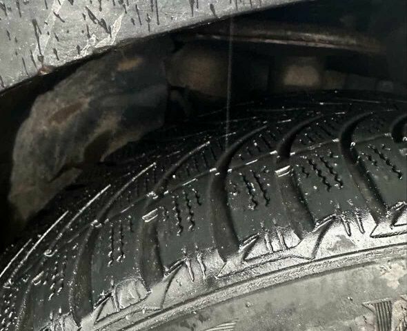 Черный Пежо 307, объемом двигателя 0 л и пробегом 300 тыс. км за 1500 $, фото 6 на Automoto.ua