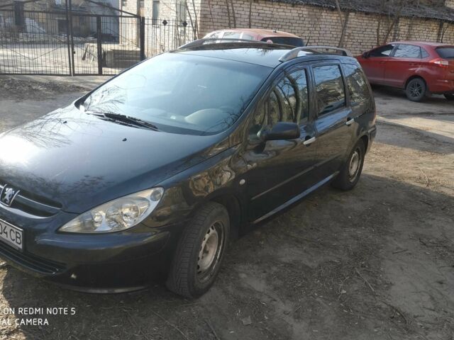 Чорний Пежо 307, об'ємом двигуна 0.16 л та пробігом 245 тис. км за 3800 $, фото 4 на Automoto.ua