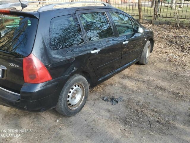 Чорний Пежо 307, об'ємом двигуна 0.16 л та пробігом 245 тис. км за 3800 $, фото 5 на Automoto.ua