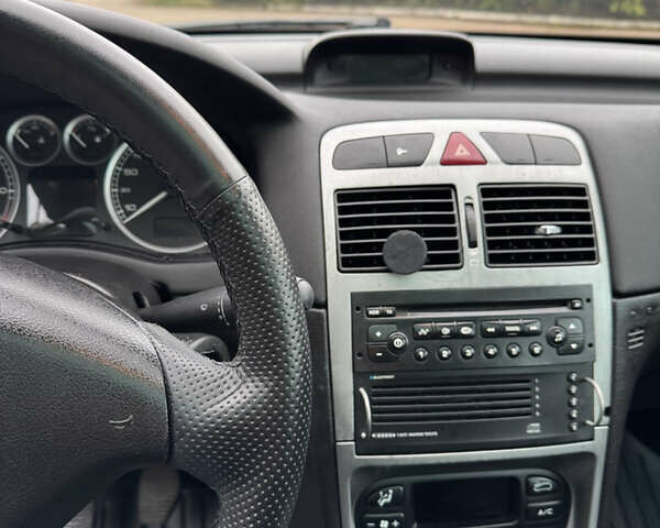 Пежо 307 2004 в Львове на Automoto.ua Черный Пежо 307, объемом двигателя 1.59 л и пробегом 300 тыс. км за 3700 $, фото 7 на Automoto.ua