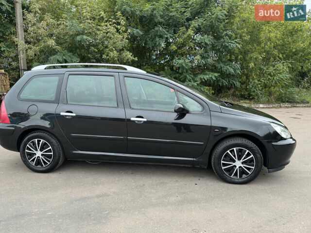 Пежо 307 2004 в Львове на Automoto.ua Черный Пежо 307, объемом двигателя 1.59 л и пробегом 300 тыс. км за 3700 $, фото 1 на Automoto.ua