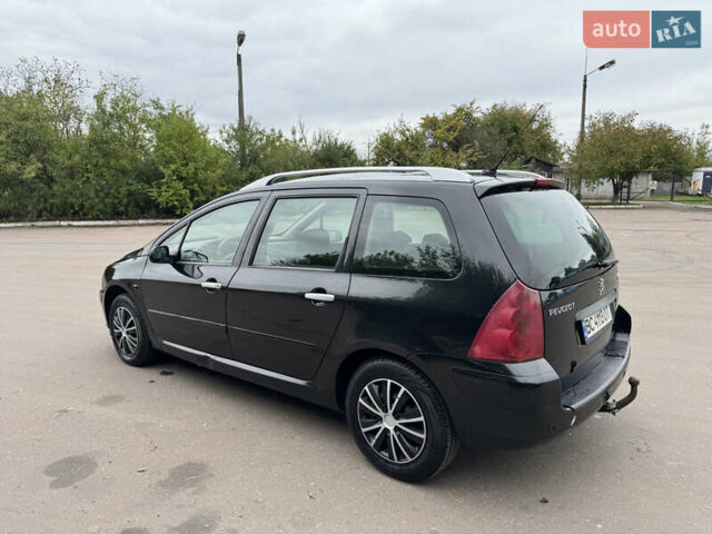 Пежо 307 2004 в Львове на Automoto.ua Черный Пежо 307, объемом двигателя 1.59 л и пробегом 300 тыс. км за 3700 $, фото 5 на Automoto.ua