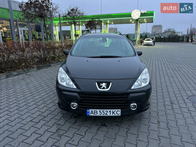 Черный Пежо 307, объемом двигателя 1.6 л и пробегом 263 тыс. км за 4499 $, фото 15 на Automoto.ua