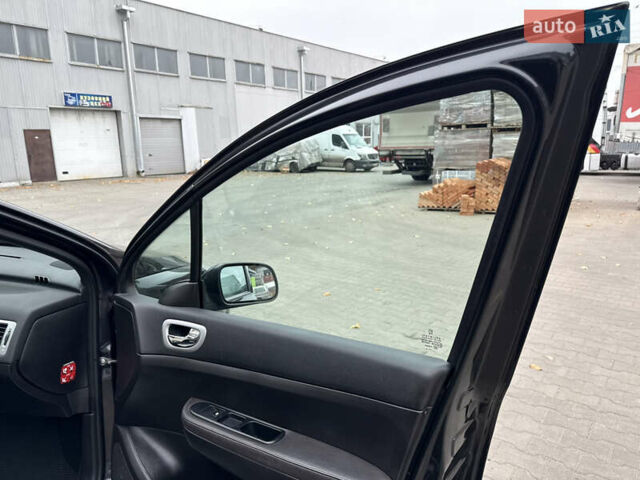 Чорний Пежо 307, об'ємом двигуна 1.6 л та пробігом 256 тис. км за 4700 $, фото 40 на Automoto.ua