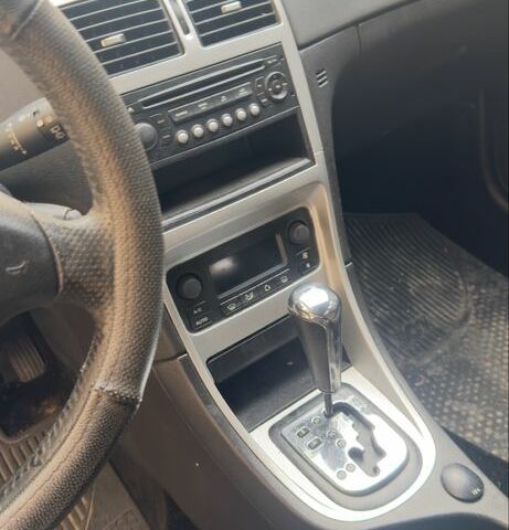 Черный Пежо 307, объемом двигателя 2 л и пробегом 10 тыс. км за 3906 $, фото 3 на Automoto.ua