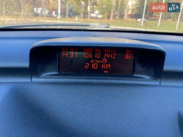 Чорний Пежо 307, об'ємом двигуна 2 л та пробігом 269 тис. км за 4500 $, фото 6 на Automoto.ua
