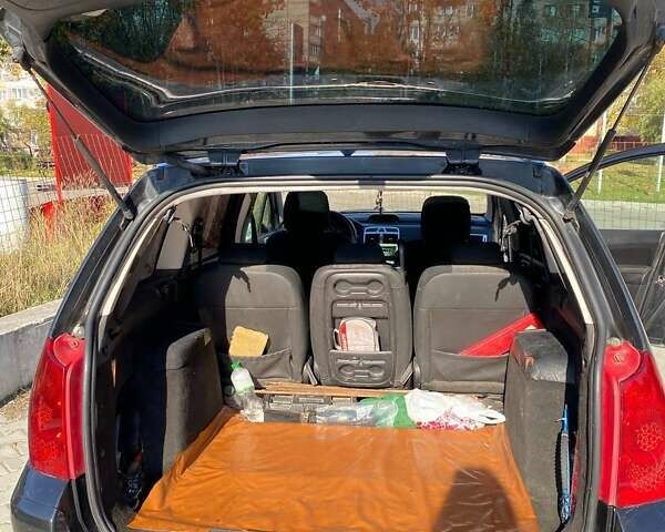 Чорний Пежо 307, об'ємом двигуна 2 л та пробігом 269 тис. км за 4500 $, фото 8 на Automoto.ua