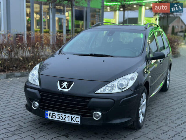 Черный Пежо 307, объемом двигателя 1.6 л и пробегом 263 тыс. км за 4499 $, фото 40 на Automoto.ua