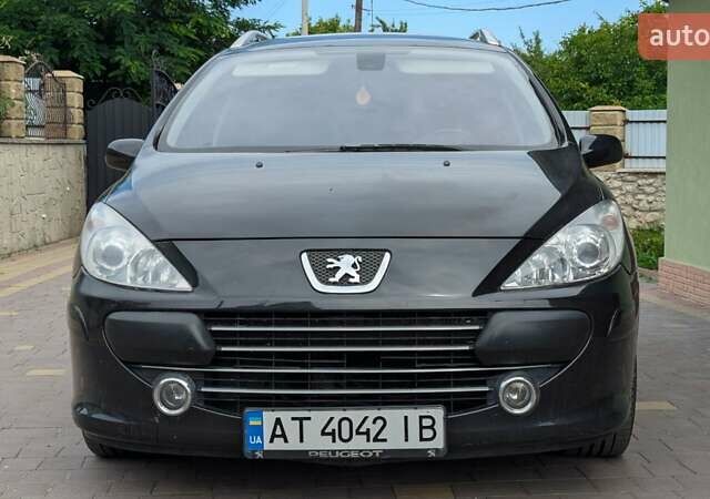 Чорний Пежо 307, об'ємом двигуна 1.6 л та пробігом 200 тис. км за 6200 $, фото 5 на Automoto.ua