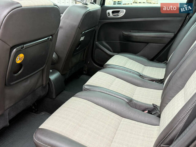 Чорний Пежо 307, об'ємом двигуна 1.6 л та пробігом 256 тис. км за 4700 $, фото 30 на Automoto.ua