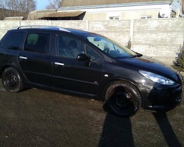 Чорний Пежо 307, об'ємом двигуна 1.56 л та пробігом 380 тис. км за 2500 $, фото 1 на Automoto.ua
