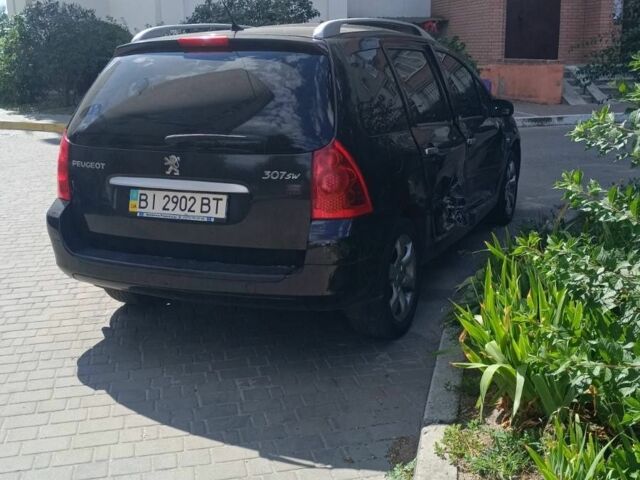 Чорний Пежо 307, об'ємом двигуна 2 л та пробігом 187 тис. км за 2600 $, фото 3 на Automoto.ua