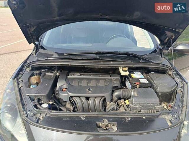 Черный Пежо 307, объемом двигателя 2 л и пробегом 253 тыс. км за 5000 $, фото 3 на Automoto.ua