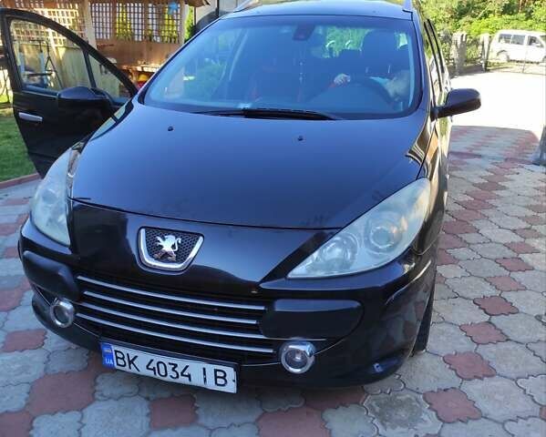 Чорний Пежо 307, об'ємом двигуна 1.6 л та пробігом 280 тис. км за 4300 $, фото 8 на Automoto.ua