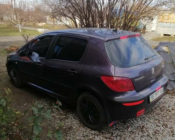 Фиолетовый Пежо 307, объемом двигателя 1.4 л и пробегом 253 тыс. км за 3200 $, фото 1 на Automoto.ua