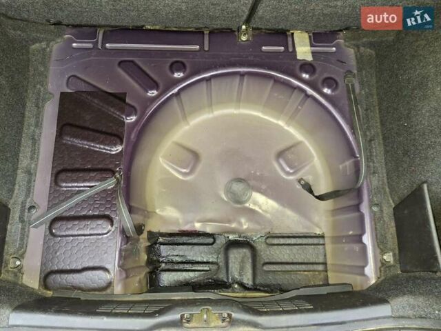 Фиолетовый Пежо 307, объемом двигателя 1.59 л и пробегом 230 тыс. км за 4000 $, фото 20 на Automoto.ua