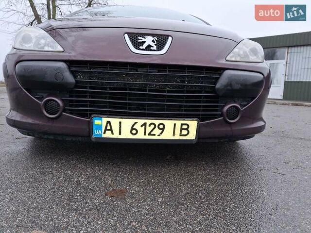 Фиолетовый Пежо 307, объемом двигателя 1.59 л и пробегом 230 тыс. км за 4000 $, фото 1 на Automoto.ua