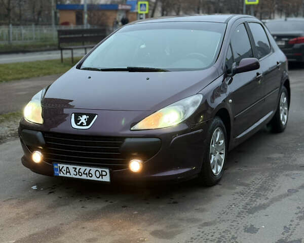 Фіолетовий Пежо 307, об'ємом двигуна 1.59 л та пробігом 183 тис. км за 4500 $, фото 1 на Automoto.ua