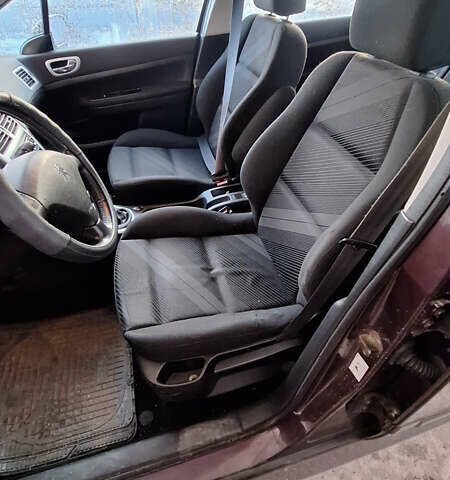 Фиолетовый Пежо 307, объемом двигателя 2.02 л и пробегом 172 тыс. км за 4000 $, фото 12 на Automoto.ua