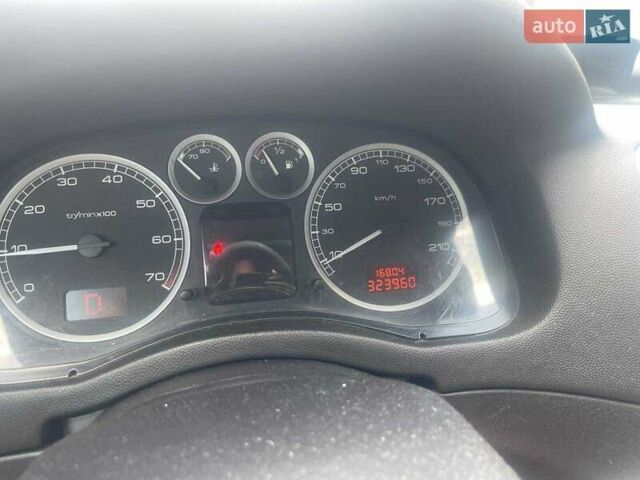 Фиолетовый Пежо 307, объемом двигателя 1.6 л и пробегом 325 тыс. км за 3490 $, фото 3 на Automoto.ua