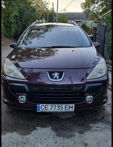 Пежо 307 2006 в Черновцах на Automoto.ua Фиолетовый Пежо 307, объемом двигателя 2 л и пробегом 255 тыс. км за 4700 $, фото 2 на Automoto.ua