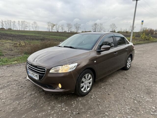 Коричневий Пежо 307, об'ємом двигуна 1.2 л та пробігом 170 тис. км за 4200 $, фото 1 на Automoto.ua