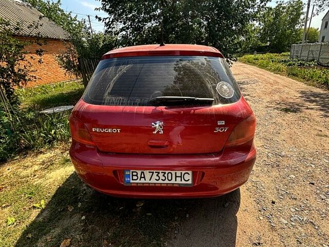 Червоний Пежо 307, об'ємом двигуна 2 л та пробігом 230 тис. км за 3200 $, фото 2 на Automoto.ua