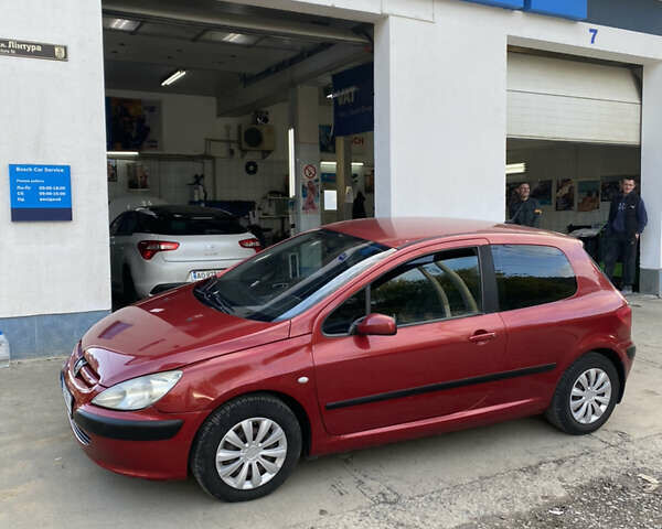 Червоний Пежо 307, об'ємом двигуна 1.59 л та пробігом 140 тис. км за 3700 $, фото 1 на Automoto.ua
