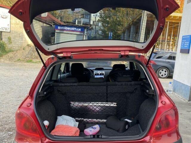 Красный Пежо 307, объемом двигателя 1.6 л и пробегом 140 тыс. км за 3700 $, фото 6 на Automoto.ua