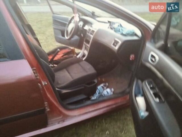 Червоний Пежо 307, об'ємом двигуна 2.02 л та пробігом 270 тис. км за 3450 $, фото 2 на Automoto.ua