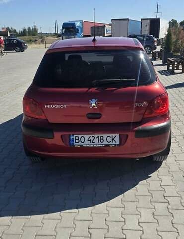 Красный Пежо 307, объемом двигателя 1.4 л и пробегом 185 тыс. км за 4000 $, фото 6 на Automoto.ua