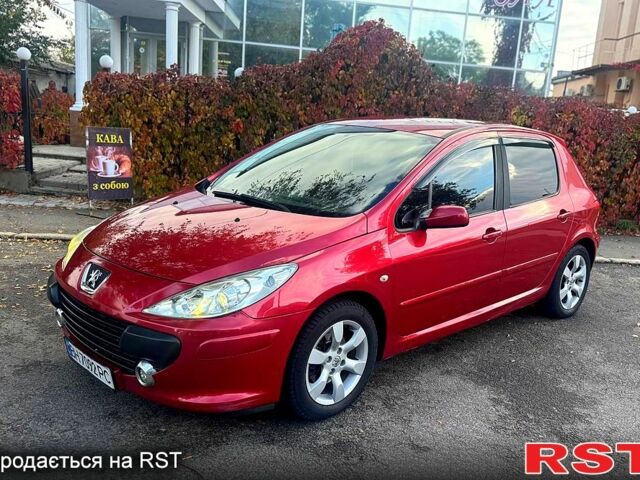 Красный Пежо 307, объемом двигателя 2 л и пробегом 215 тыс. км за 4299 $, фото 5 на Automoto.ua