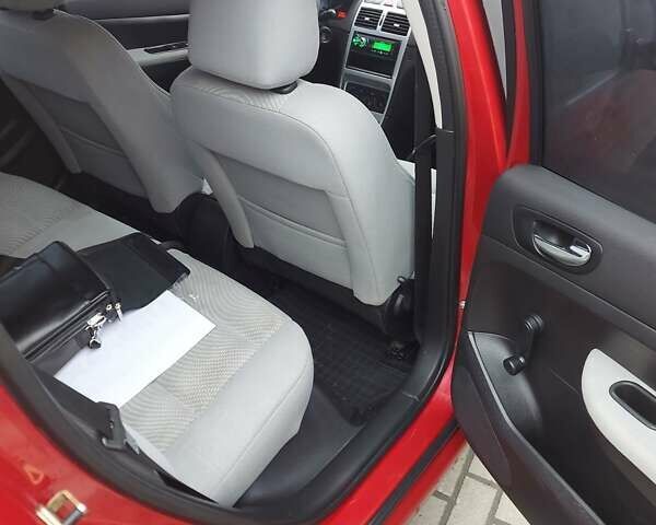 Червоний Пежо 307, об'ємом двигуна 1.4 л та пробігом 184 тис. км за 3350 $, фото 10 на Automoto.ua