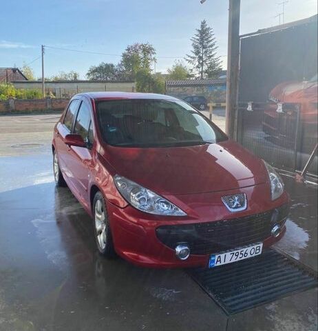 Червоний Пежо 307, об'ємом двигуна 2 л та пробігом 220 тис. км за 1350 $, фото 3 на Automoto.ua