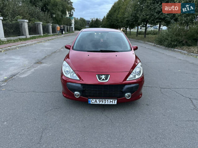Красный Пежо 307, объемом двигателя 1.6 л и пробегом 200 тыс. км за 4200 $, фото 18 на Automoto.ua