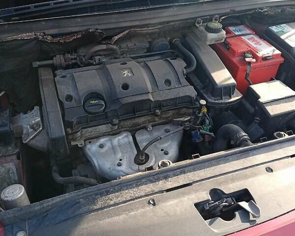 Червоний Пежо 307, об'ємом двигуна 1.59 л та пробігом 105 тис. км за 5000 $, фото 11 на Automoto.ua