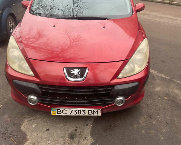 Червоний Пежо 307, об'ємом двигуна 1.59 л та пробігом 136 тис. км за 3500 $, фото 12 на Automoto.ua
