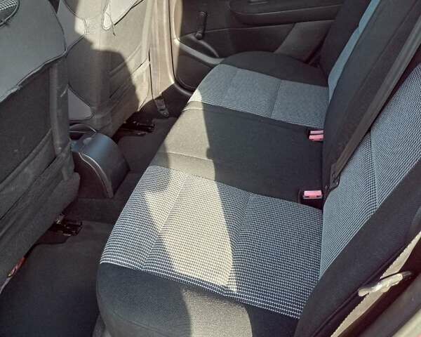 Червоний Пежо 307, об'ємом двигуна 1.59 л та пробігом 105 тис. км за 5000 $, фото 16 на Automoto.ua