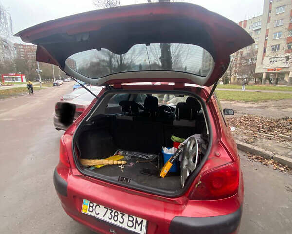 Червоний Пежо 307, об'ємом двигуна 1.59 л та пробігом 136 тис. км за 3500 $, фото 2 на Automoto.ua